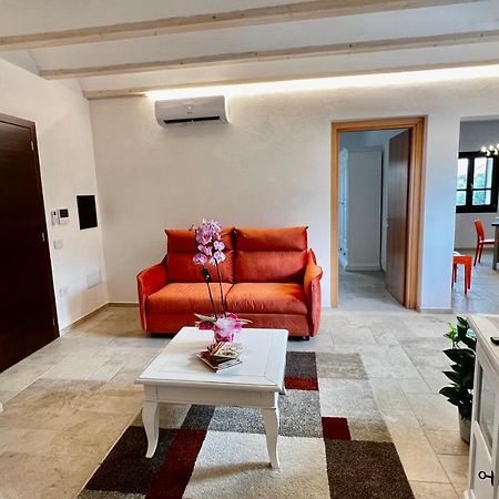 La Casa Di Natalie Apartman Girasole Kültér fotó