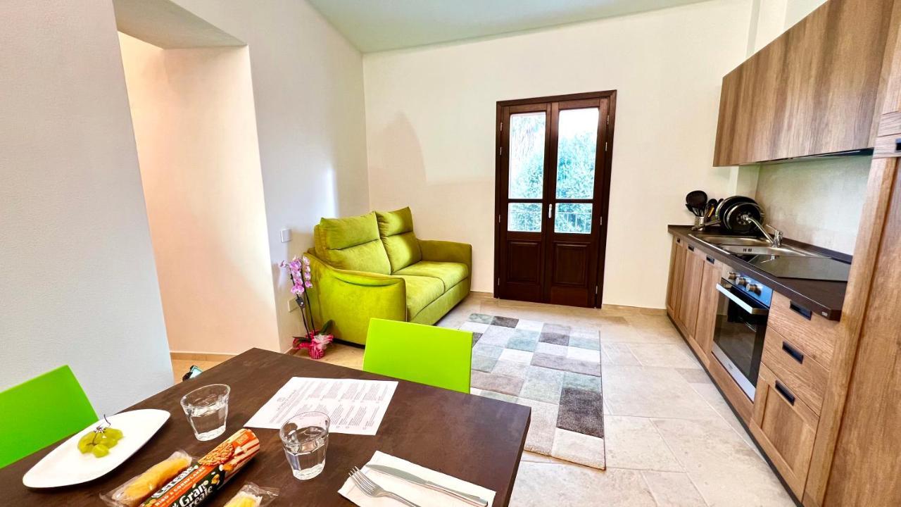 La Casa Di Natalie Apartman Girasole Kültér fotó