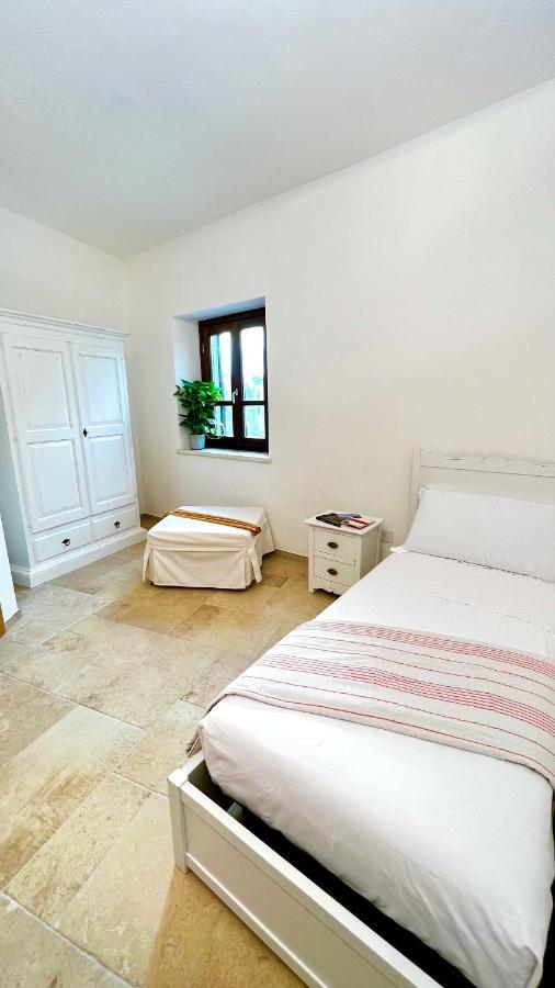 La Casa Di Natalie Apartman Girasole Kültér fotó